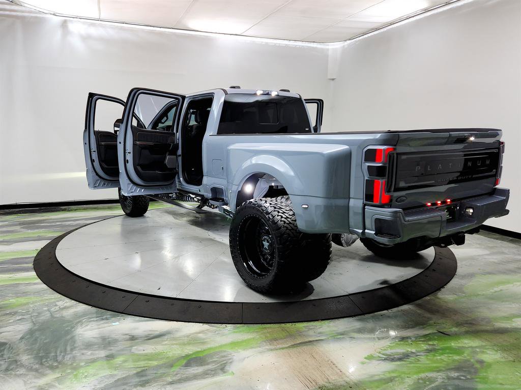 Used 2024 Ford F450 Platinum w/ FX4 Off-Road Package AWD/4WD image 12