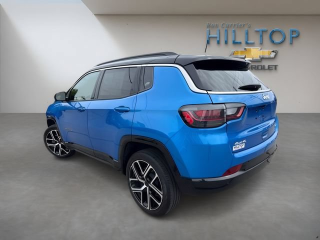 Used 2025 Jeep Compass Limited w/ Elite Group AWD/4WD image 8
