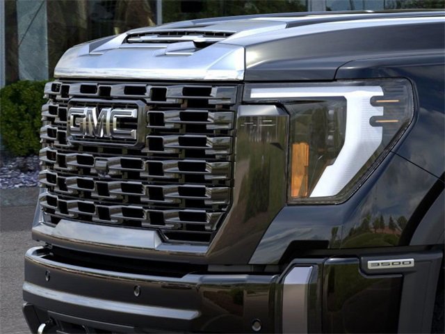New 2026 GMC Sierra 3500 Denali Ultimate image 13
