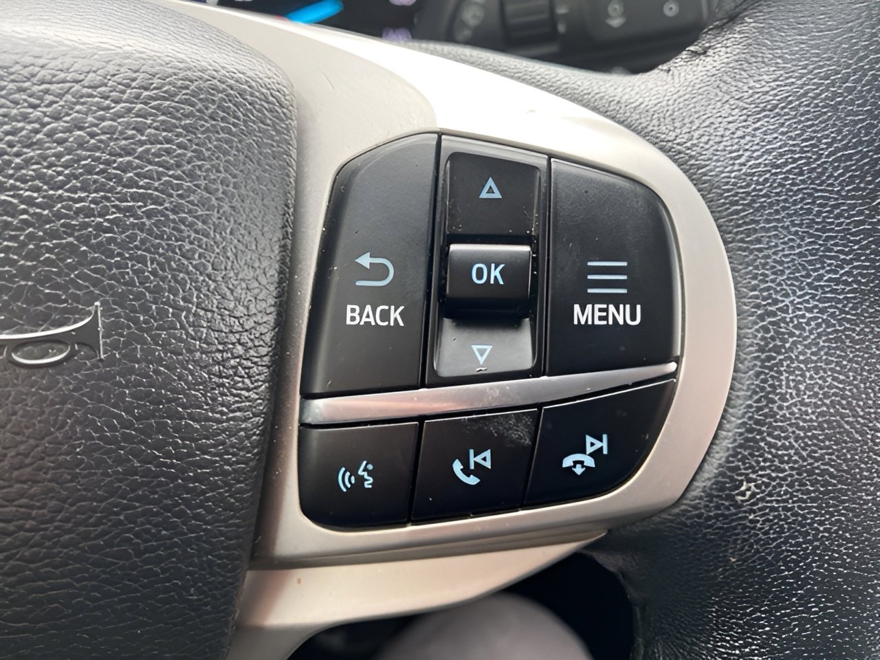 Used 2023 Ford Explorer XLT w/ Equipment Group 202A image 17