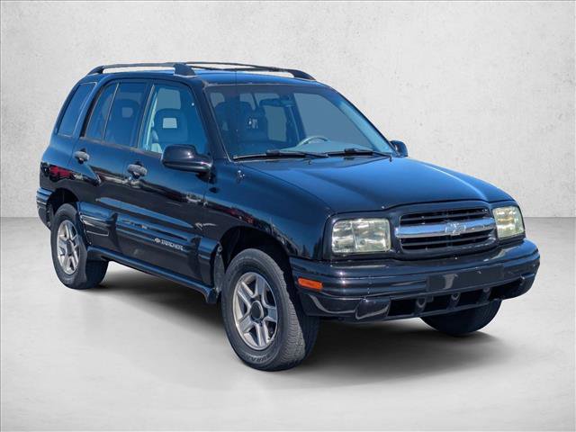 Used 2004 Chevrolet Tracker LT image 3