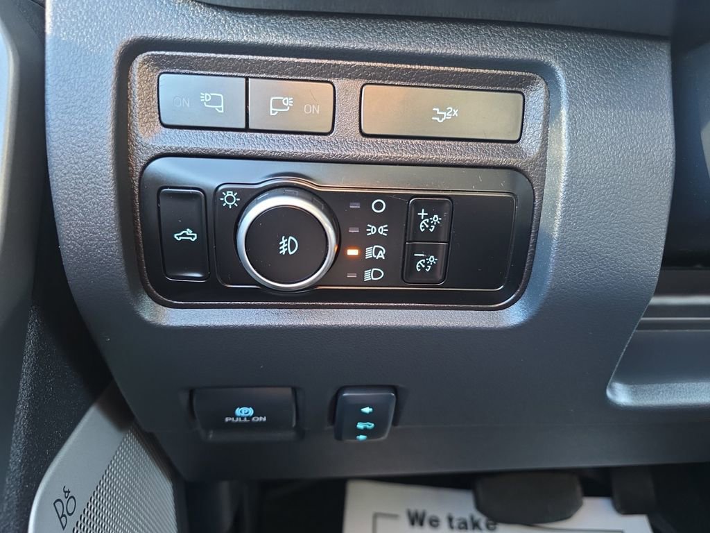 Used 2024 Ford F250 Lariat w/ Lariat Ultimate Package image 24