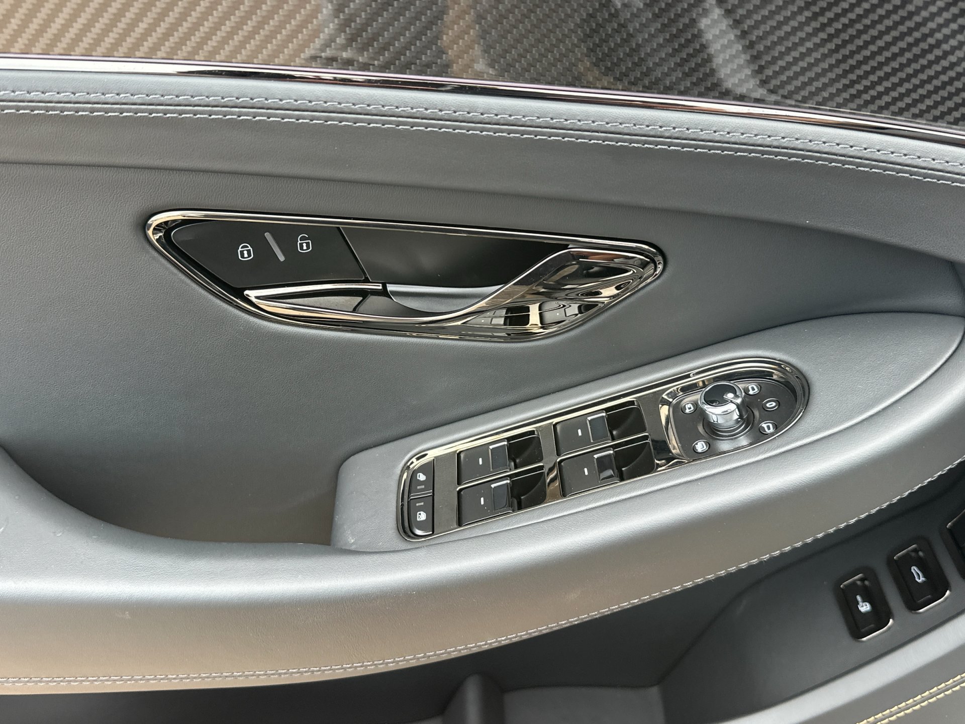 New 2026 Bentley Continental GT AWD/4WD image 14