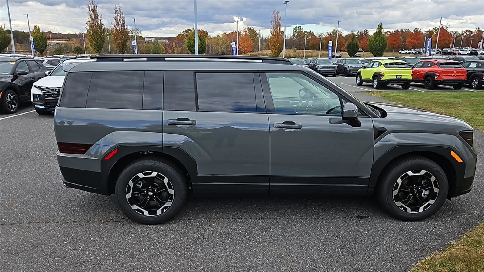 New 2026 Hyundai Santa Fe SEL image 8