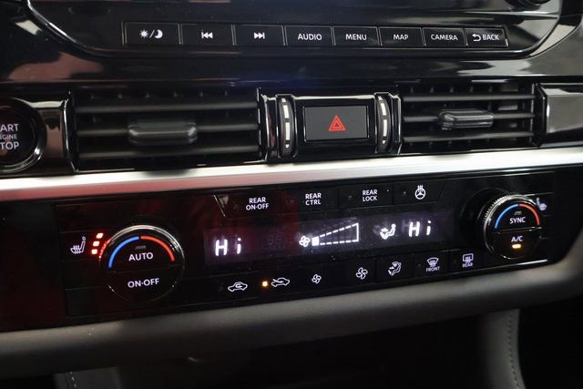 New 2025 Nissan Pathfinder SL image 19