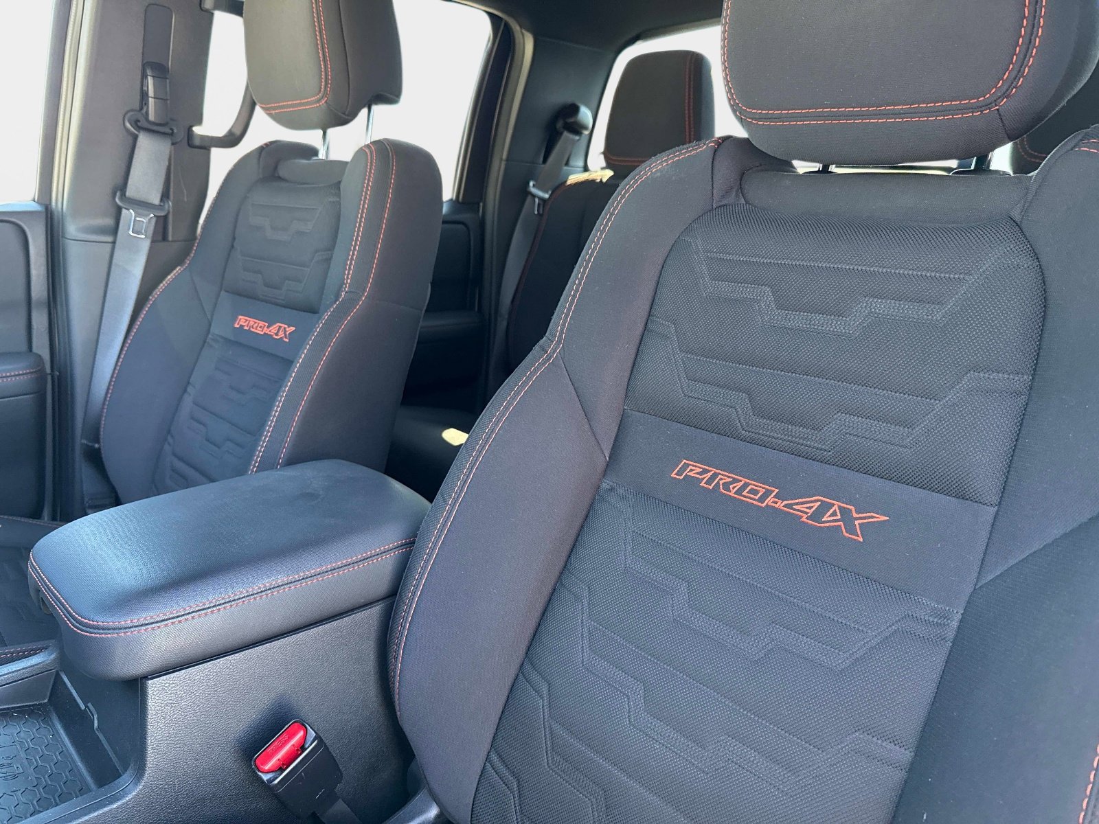 Used 2023 Nissan Frontier PRO-4X w/ Pro Convenience Package image 21