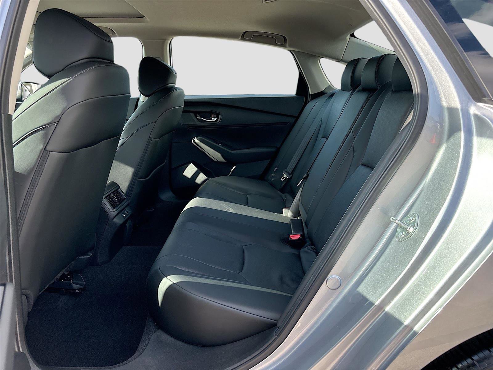 Used 2025 Honda Accord EX-L image 28
