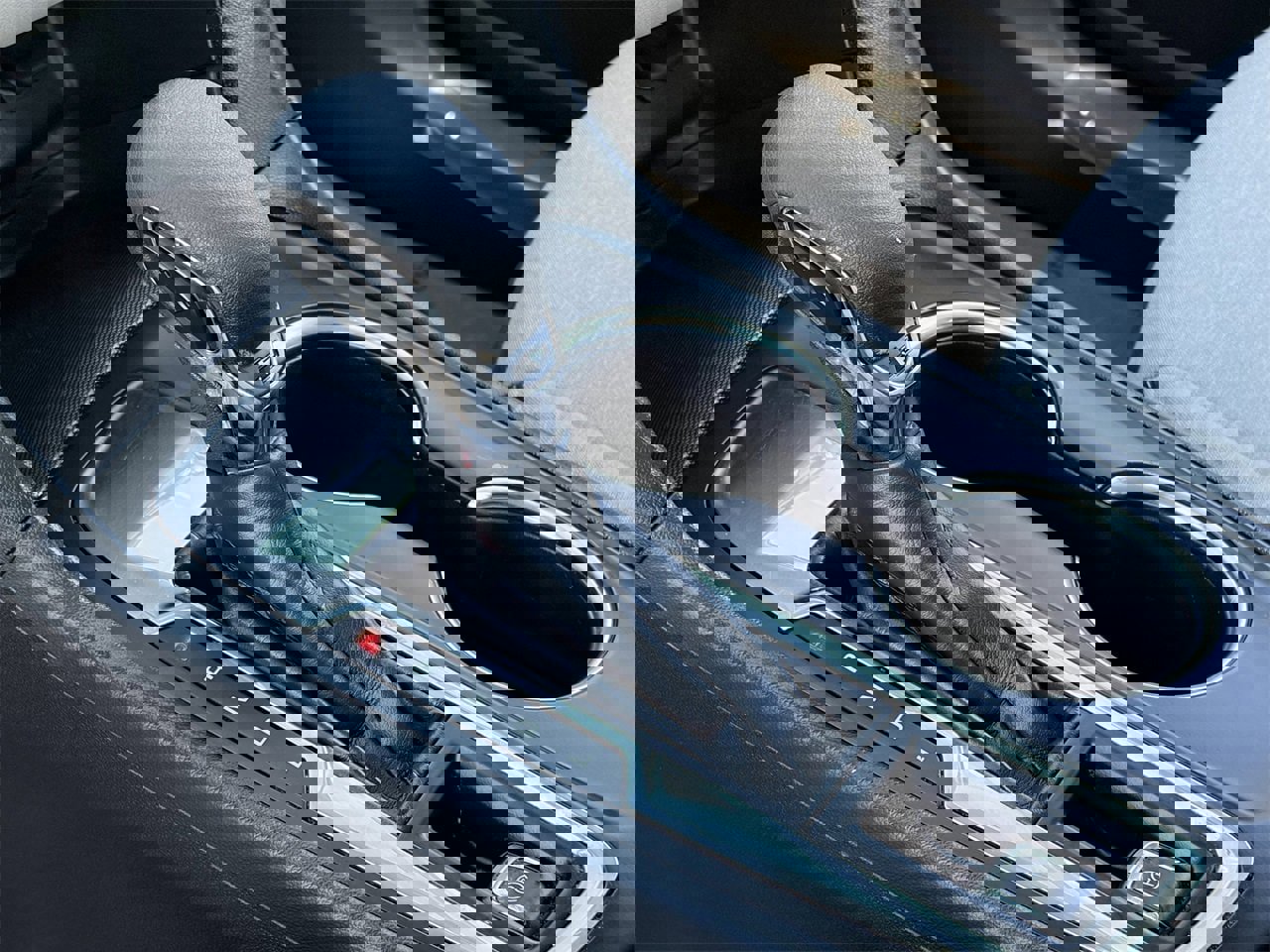 Used 2024 Chevrolet Equinox LS image 29