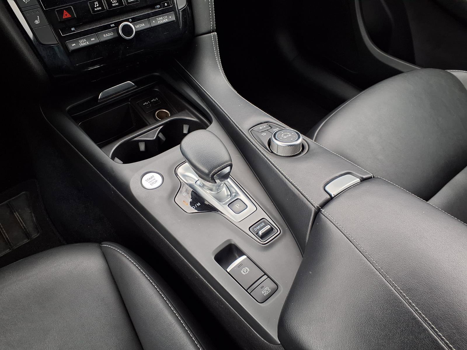 Used 2020 INFINITI QX50 Luxe w/ Navigation Package image 15