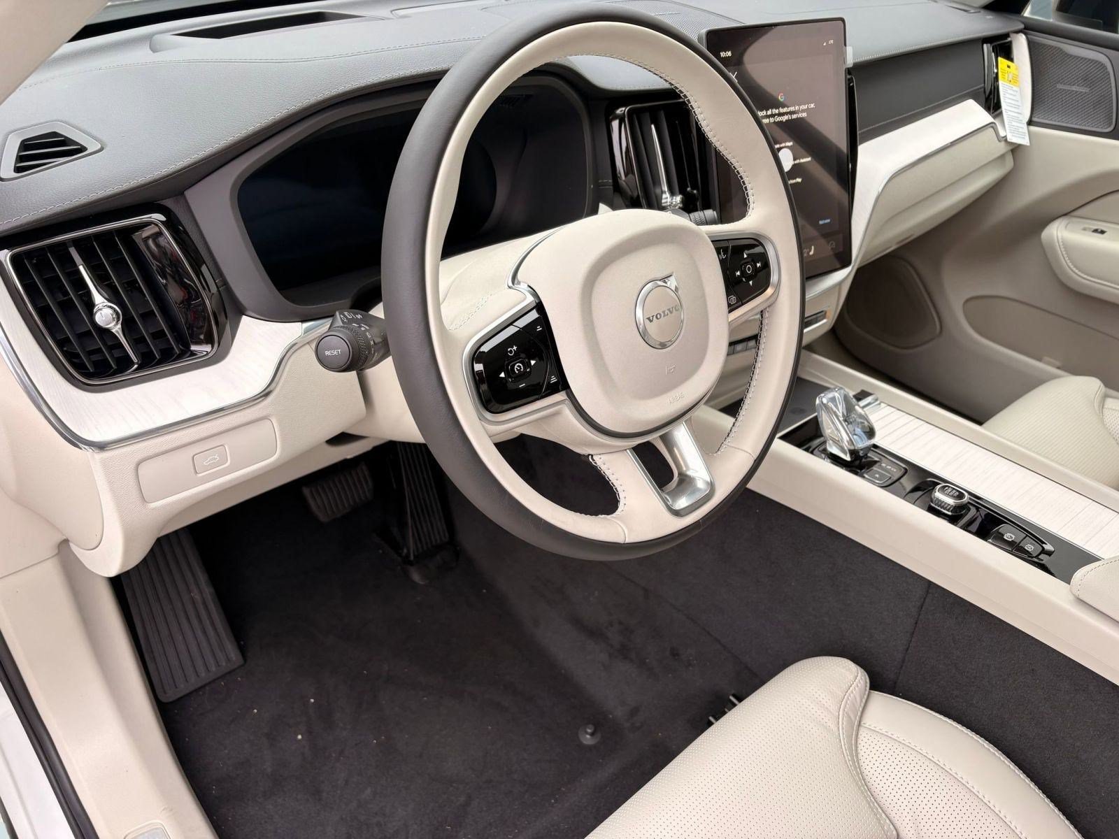 New 2026 Volvo XC60 B5 Ultra w/ Climate Package AWD/4WD image 4