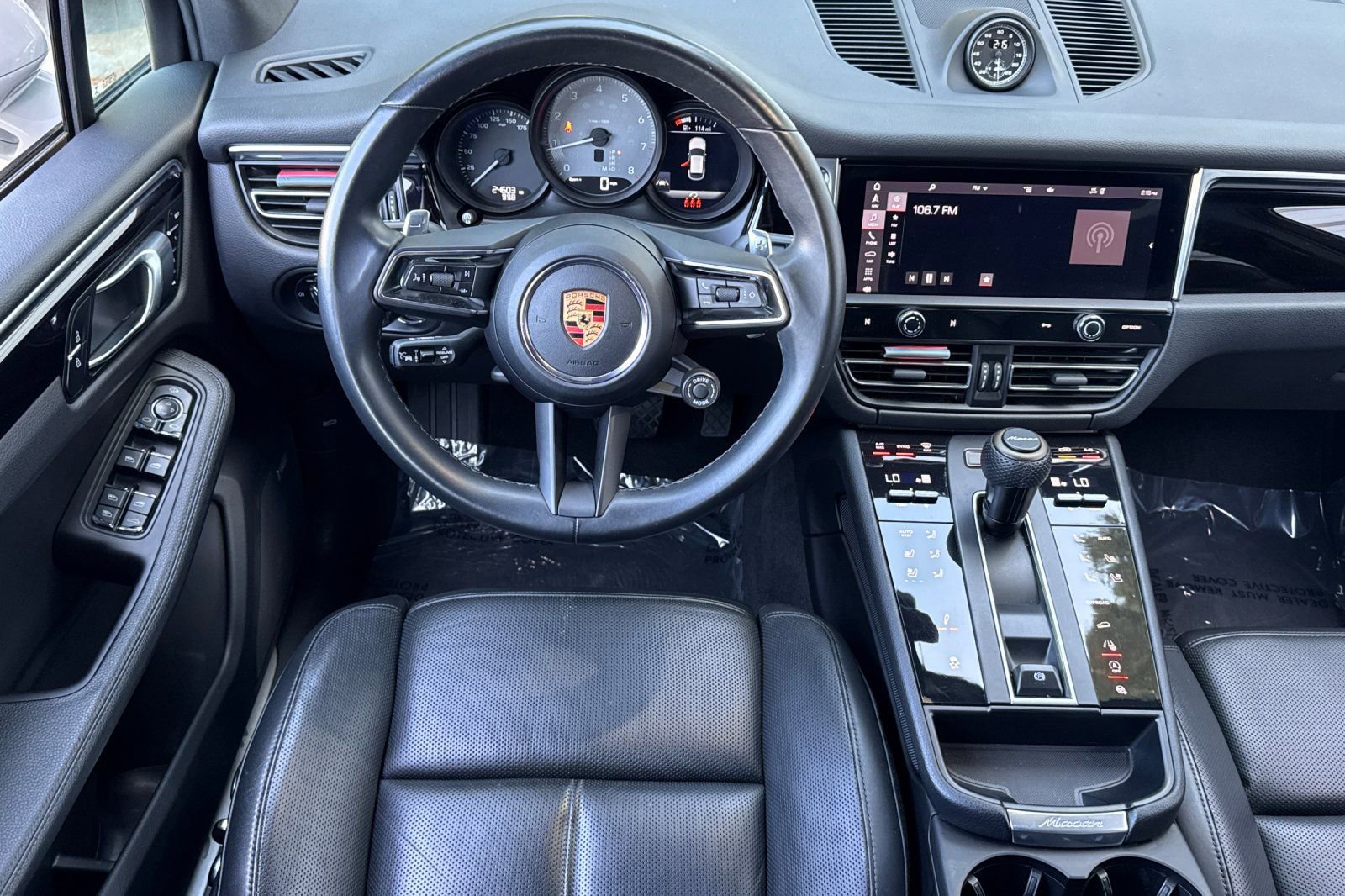 Used 2022 Porsche Macan S image 14