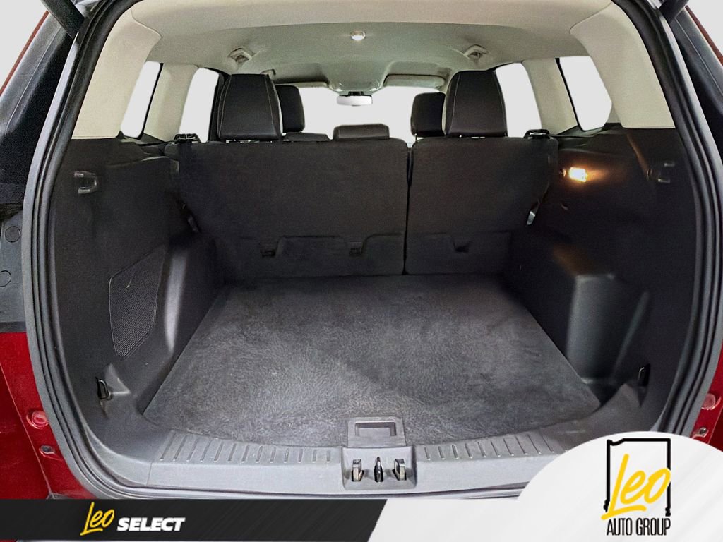 Used 2019 Ford Escape Titanium AWD/4WD image 26