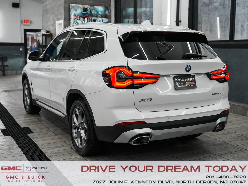 Used 2023 BMW X3 xDrive30i w/ Premium Package image 6