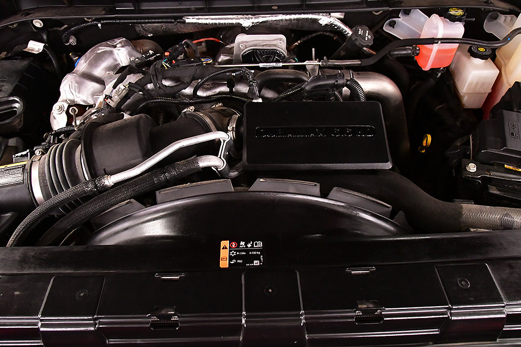 Used 2025 GMC Sierra 2500 AT4 w/ AT4 Premium Plus Package AWD/4WD image 35