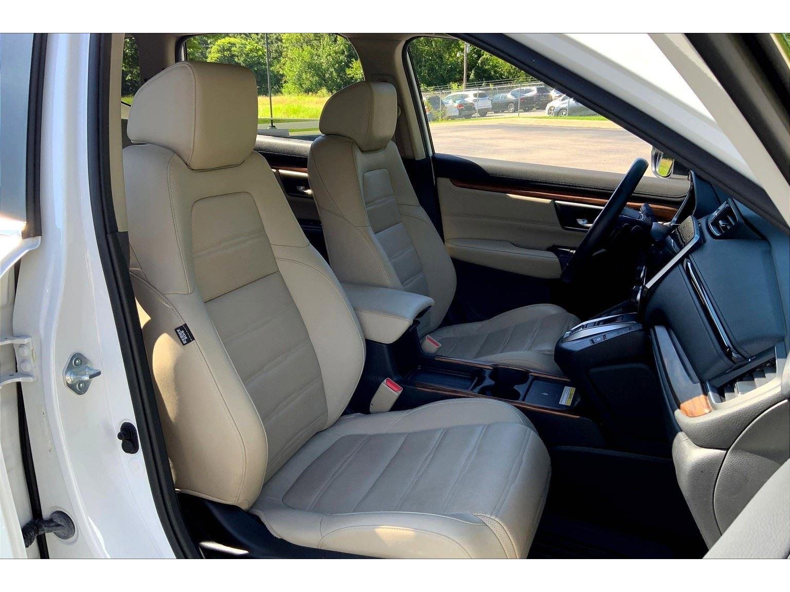 Used 2022 Honda CR-V Touring image 7