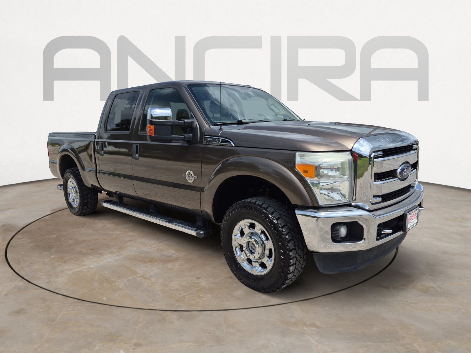 Used 2015 Ford F250 XLT w/ XLT Premium Package AWD/4WD image 5