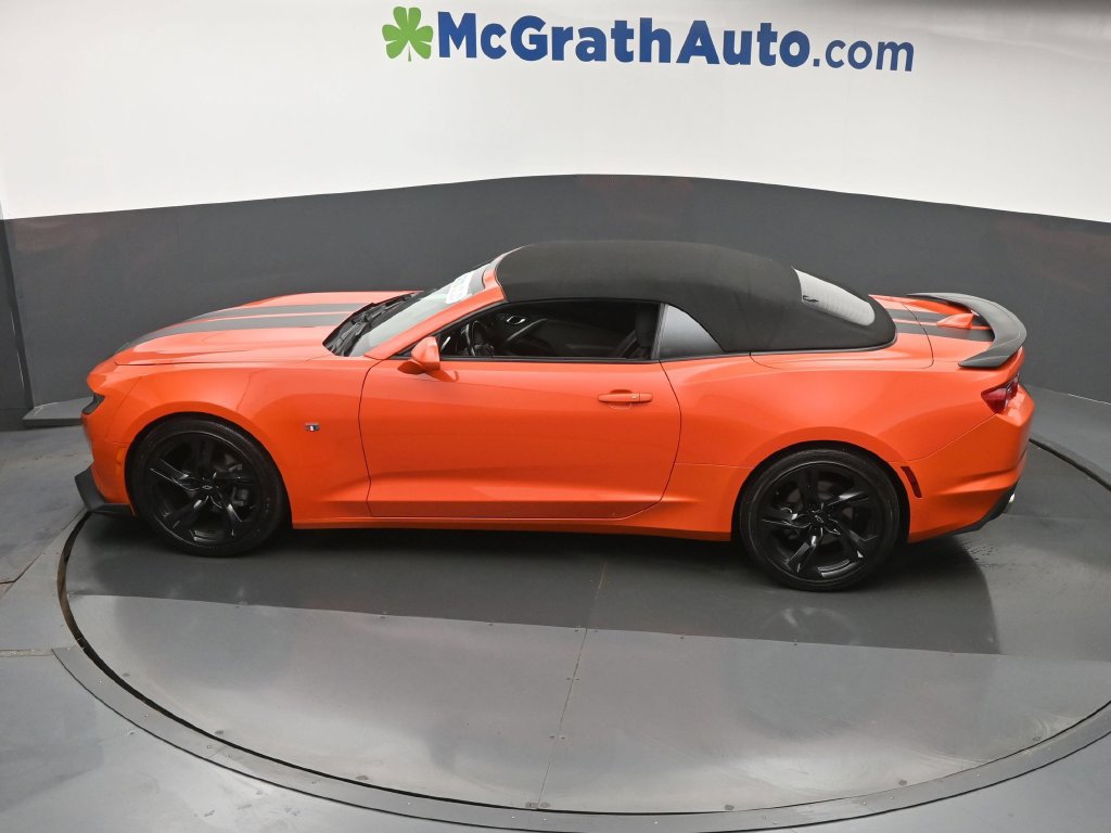 Used 2021 Chevrolet Camaro LT RWD image 21