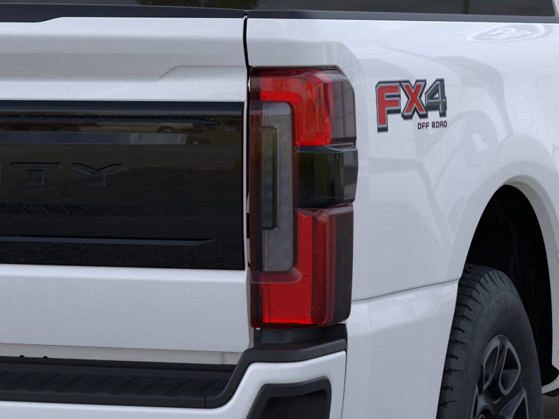 New 2025 Ford F350 Platinum w/ FX4 Off-Road Package image 21