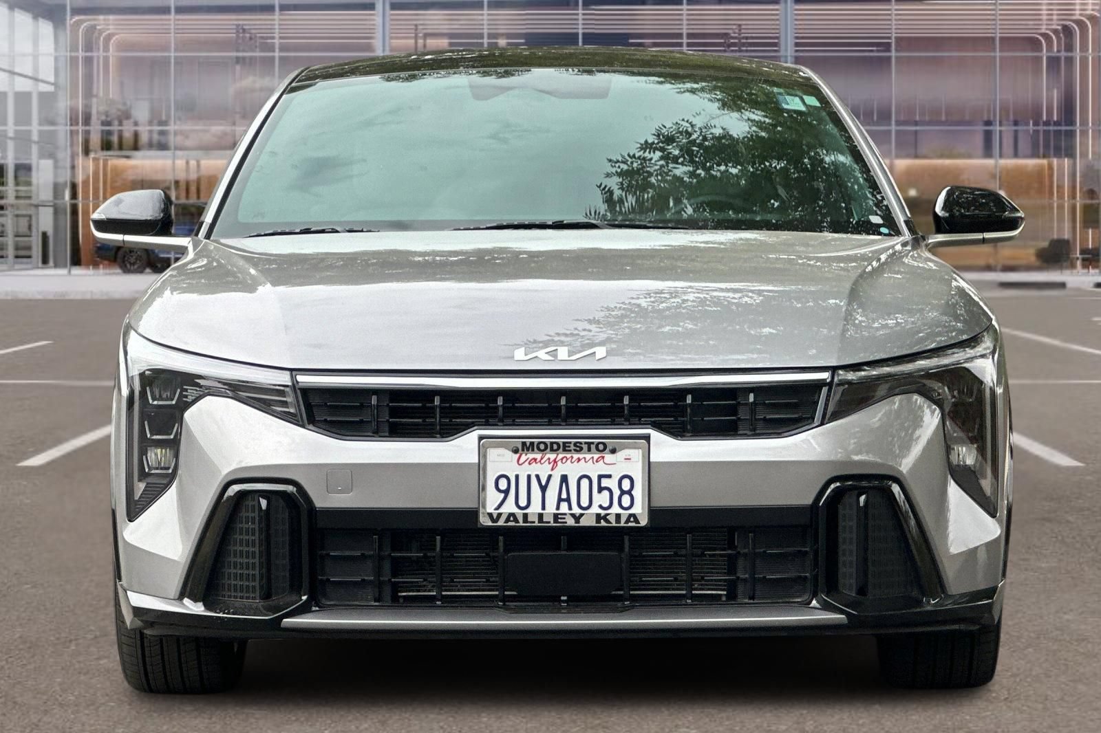 Used 2025 Kia K4 GT-Line w/ GT-Line Premium Package FWD image 6