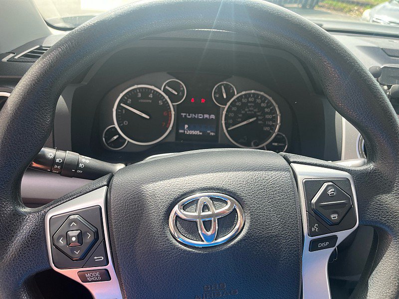 Used 2016 Toyota Tundra SR5 w/ TRD Off Road Package AWD/4WD image 21