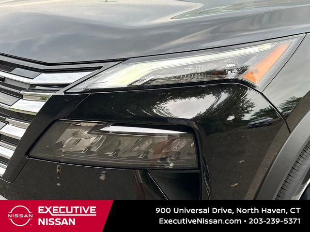 New 2026 Nissan Rogue SV image 7