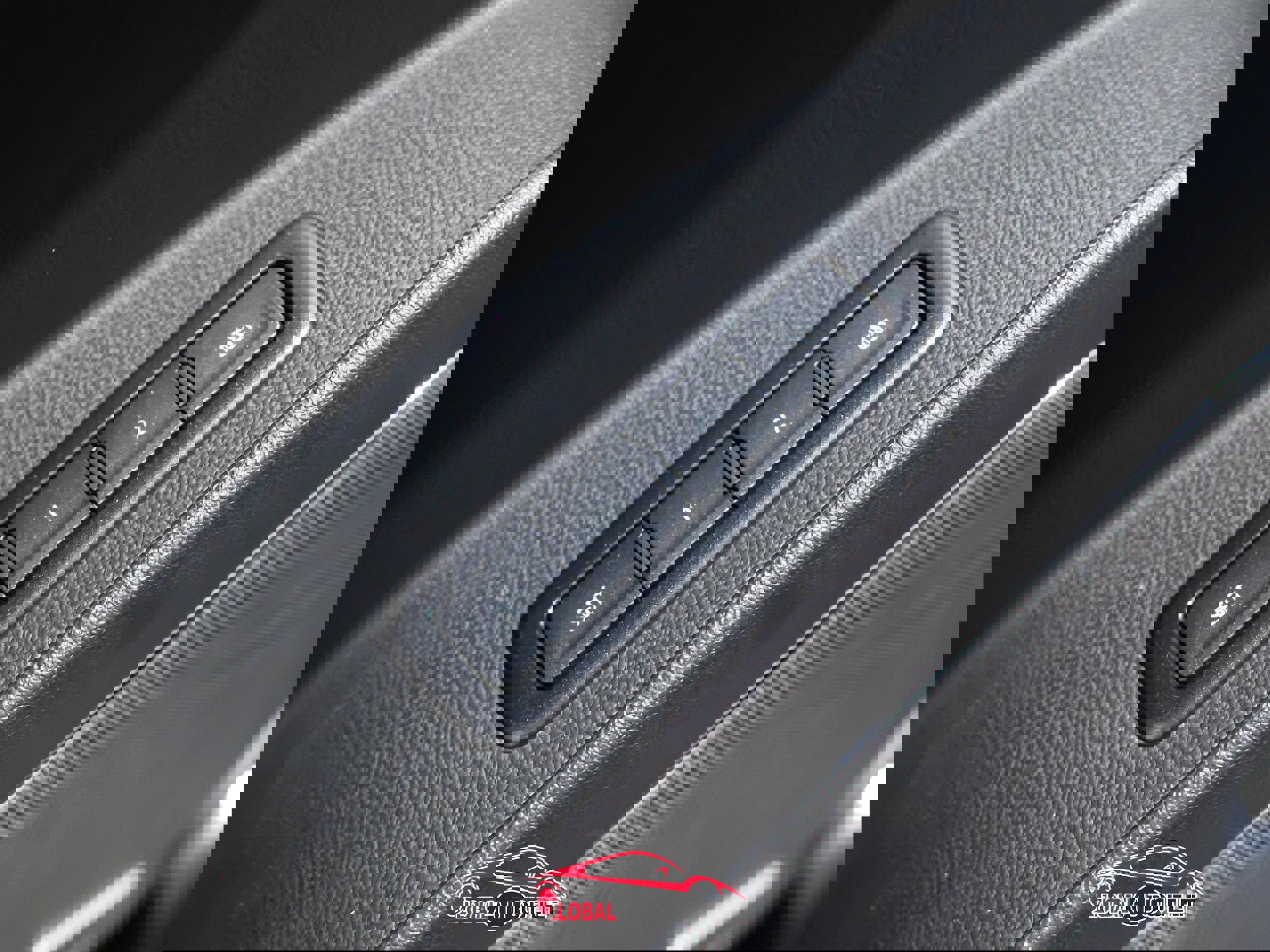 Used 2019 GMC Yukon XL SLT w/ Premium Edition image 41