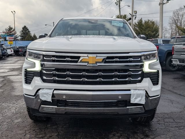 New 2026 Chevrolet Silverado 1500 LTZ w/ LTZ Premium Package AWD/4WD image 2
