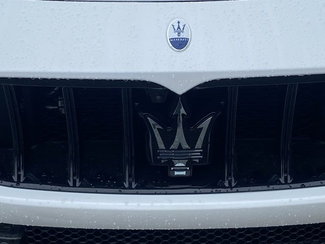 New 2025 Maserati Grecale Trofeo image 11