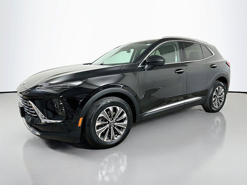 Used 2024 Buick Envision Preferred AWD/4WD image 3
