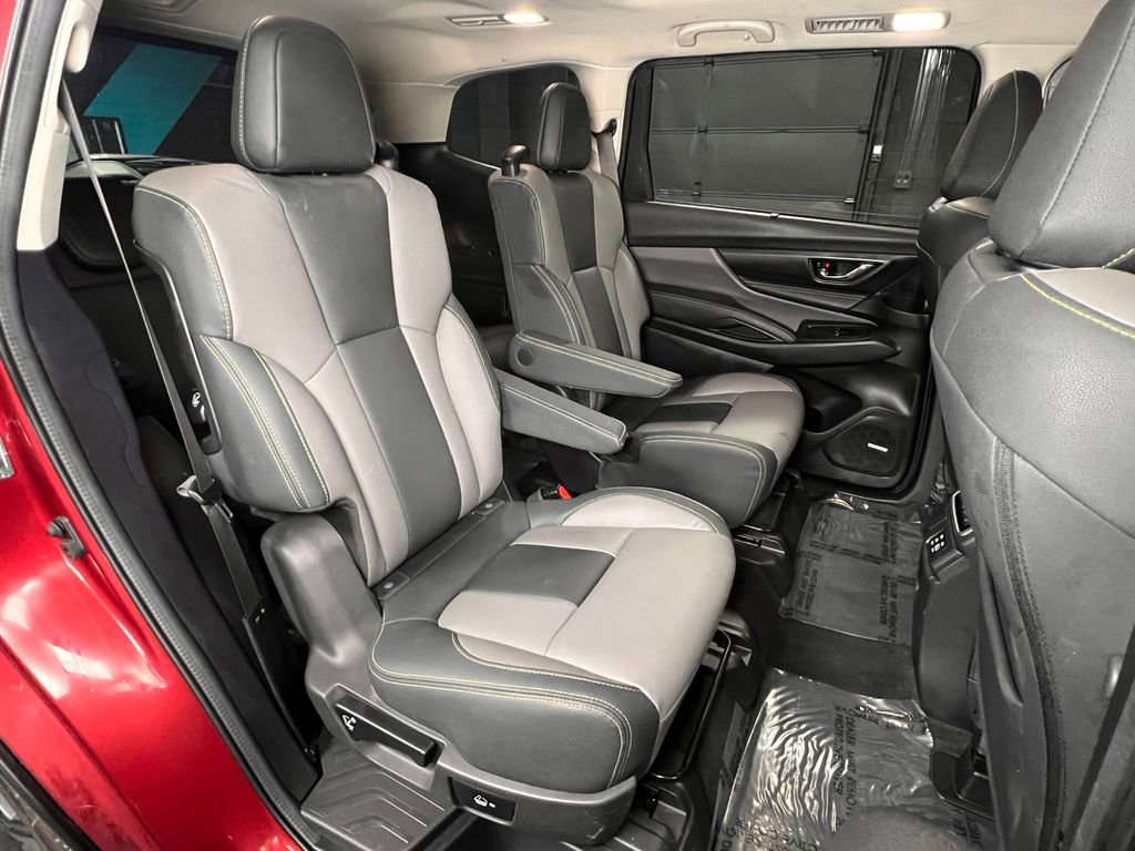 Used 2024 Subaru Ascent Onyx Edition Limited image 30