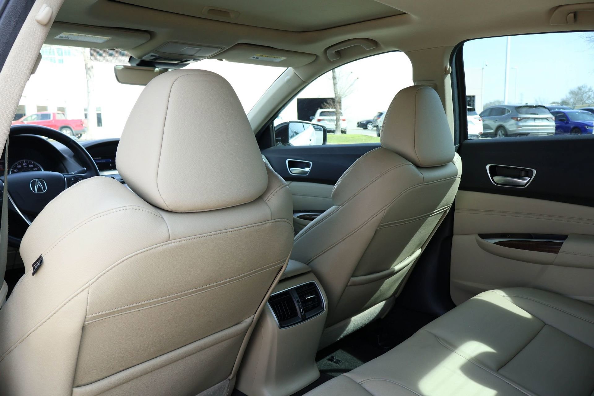 Used 2018 Acura TLX V6 image 12