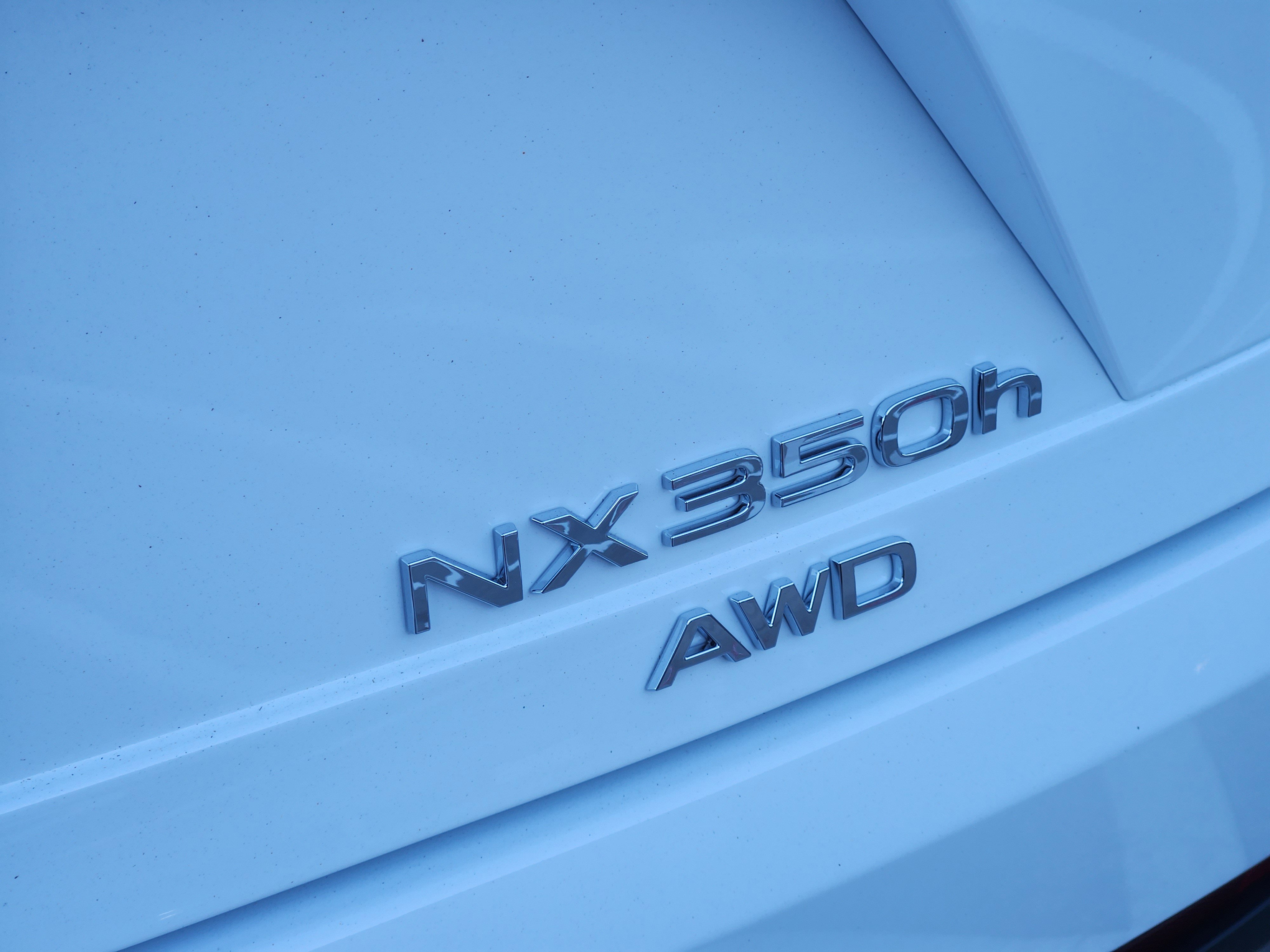 New 2026 Lexus NX 350h AWD w/ Luxury Package image 7