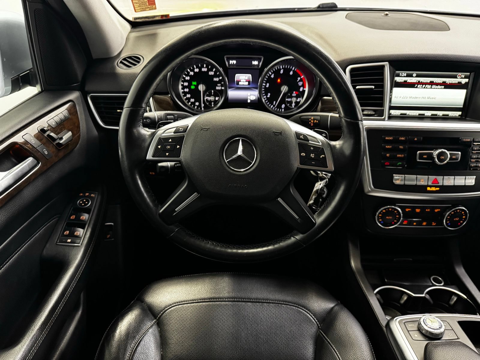 Used 2015 Mercedes-Benz ML 350 4MATIC image 17