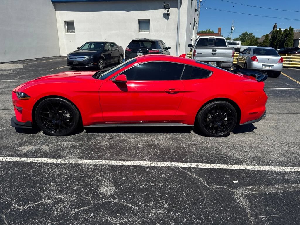 Used 2023 Ford Mustang Premium RWD image 7