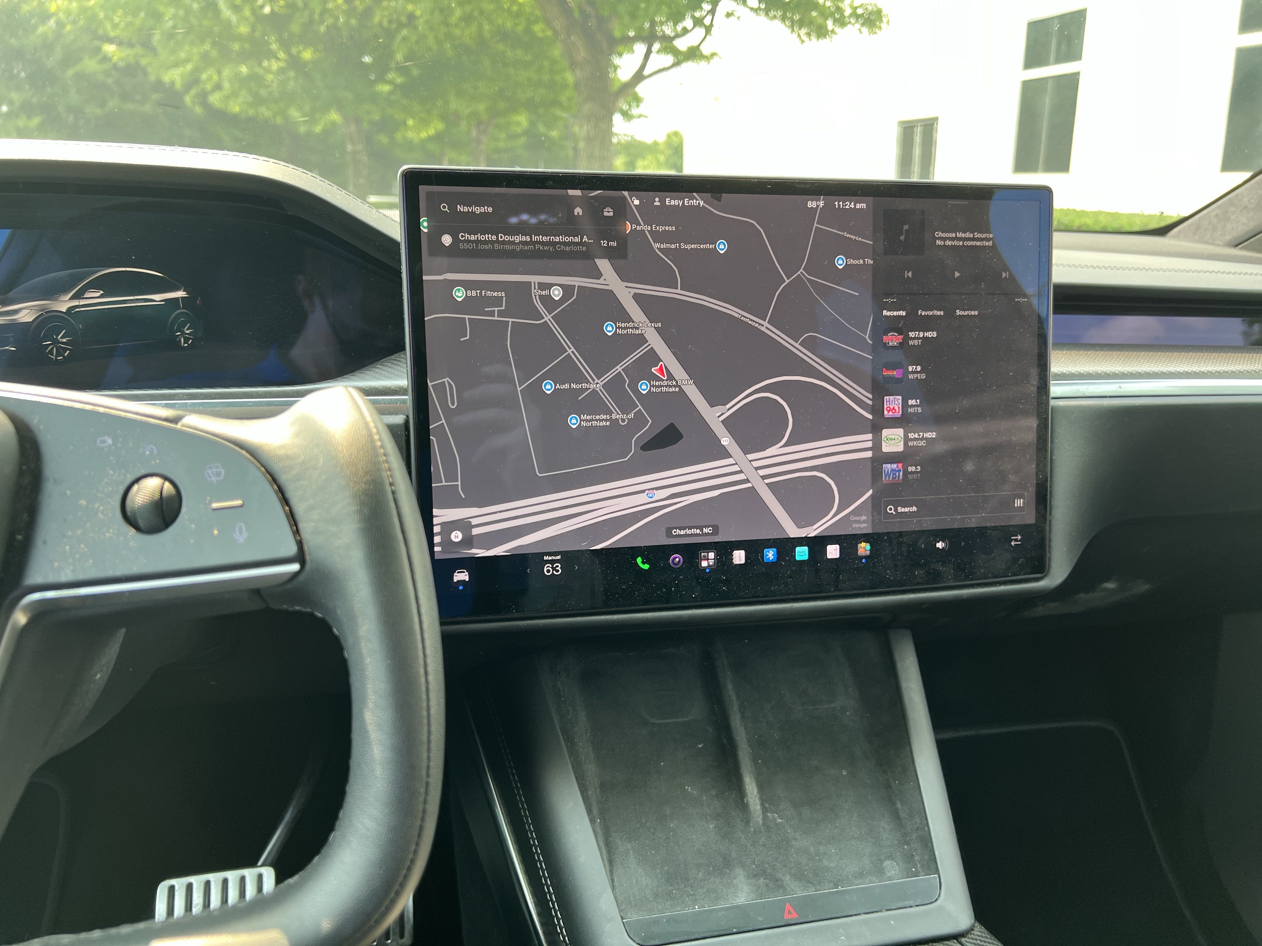 Used 2022 Tesla Model X Plaid AWD/4WD image 31