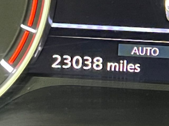 Used 2023 Nissan Rogue S image 24