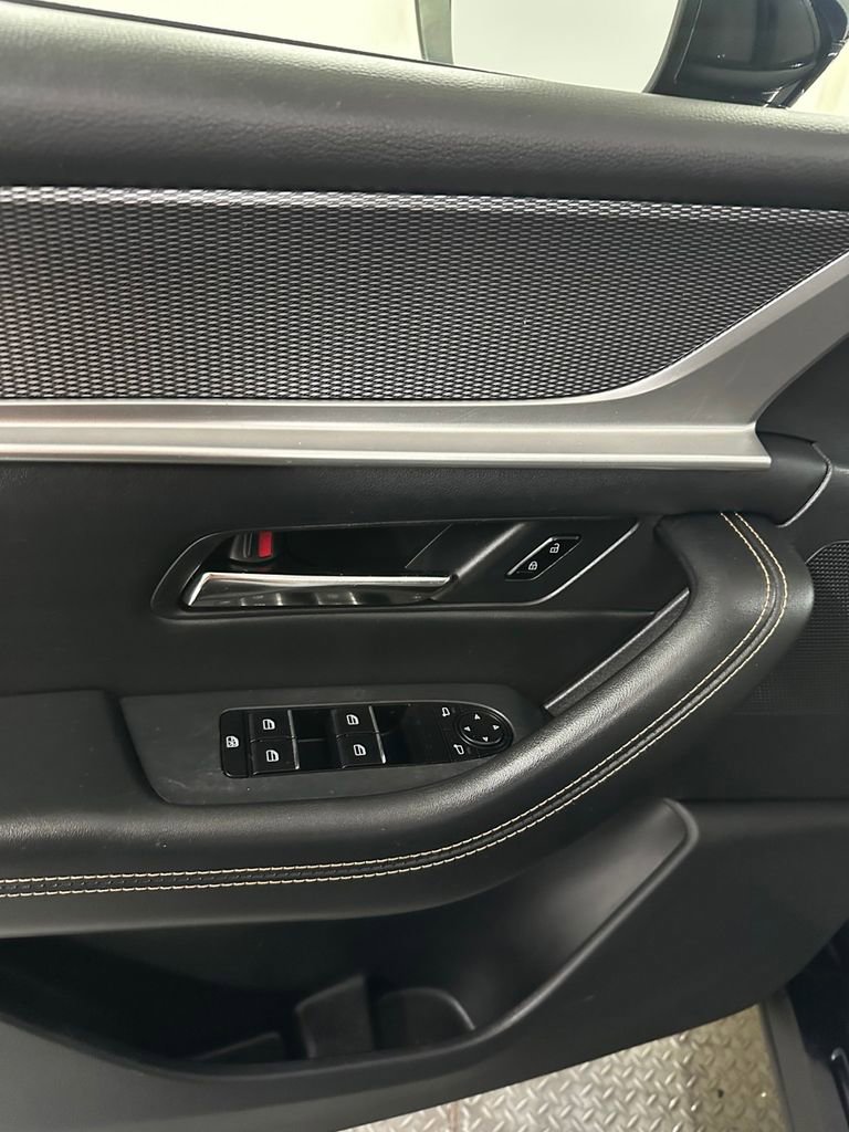 Used 2024 MAZDA CX-90 3.3 Turbo w/ Preferred Package image 10