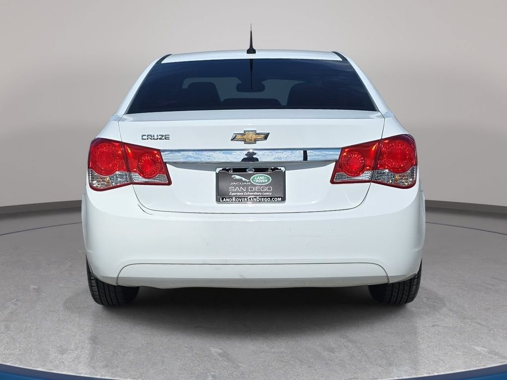 Used 2014 Chevrolet Cruze LS FWD image 7