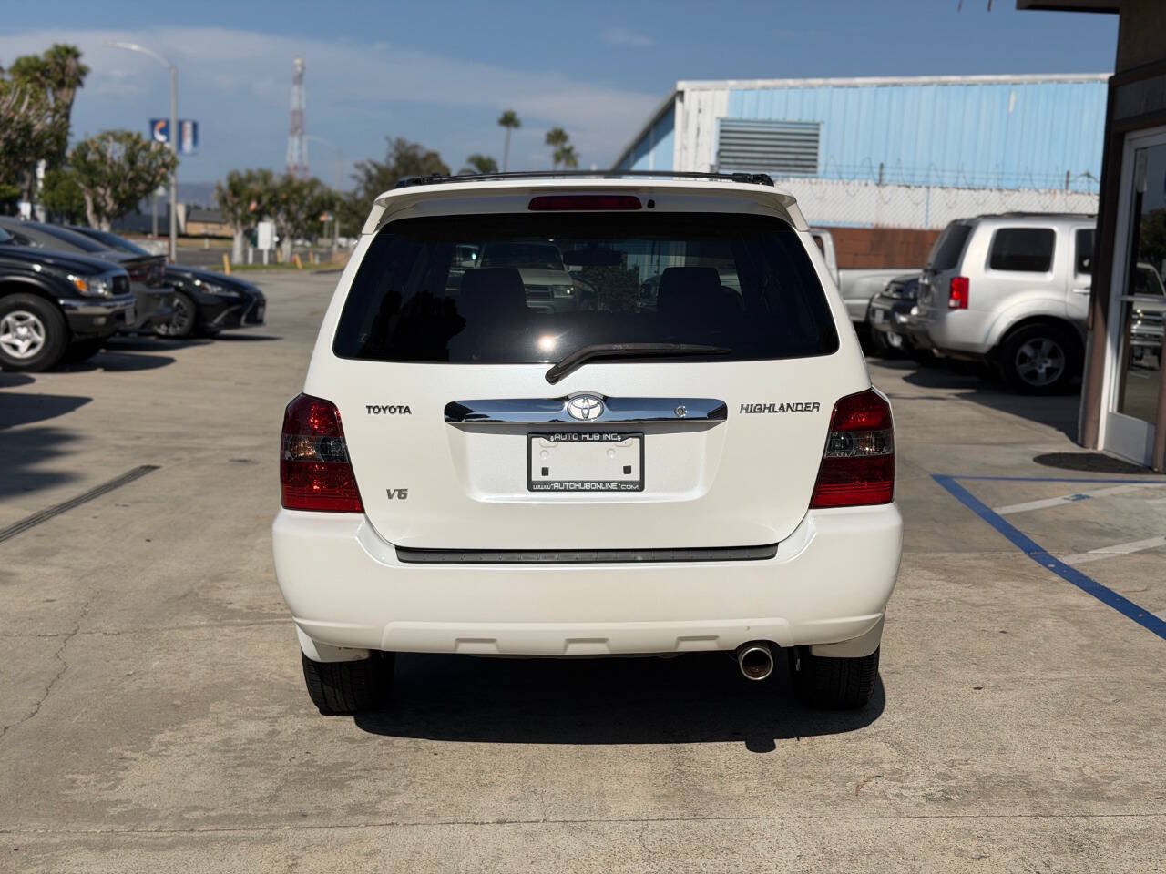 Used 2006 Toyota Highlander Sport w/ Towing Prep Pkg FWD image 9