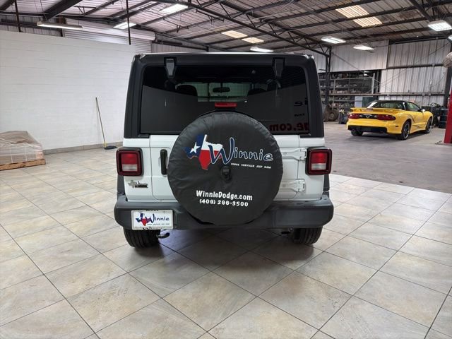 Used 2023 Jeep Wrangler Sport S image 4
