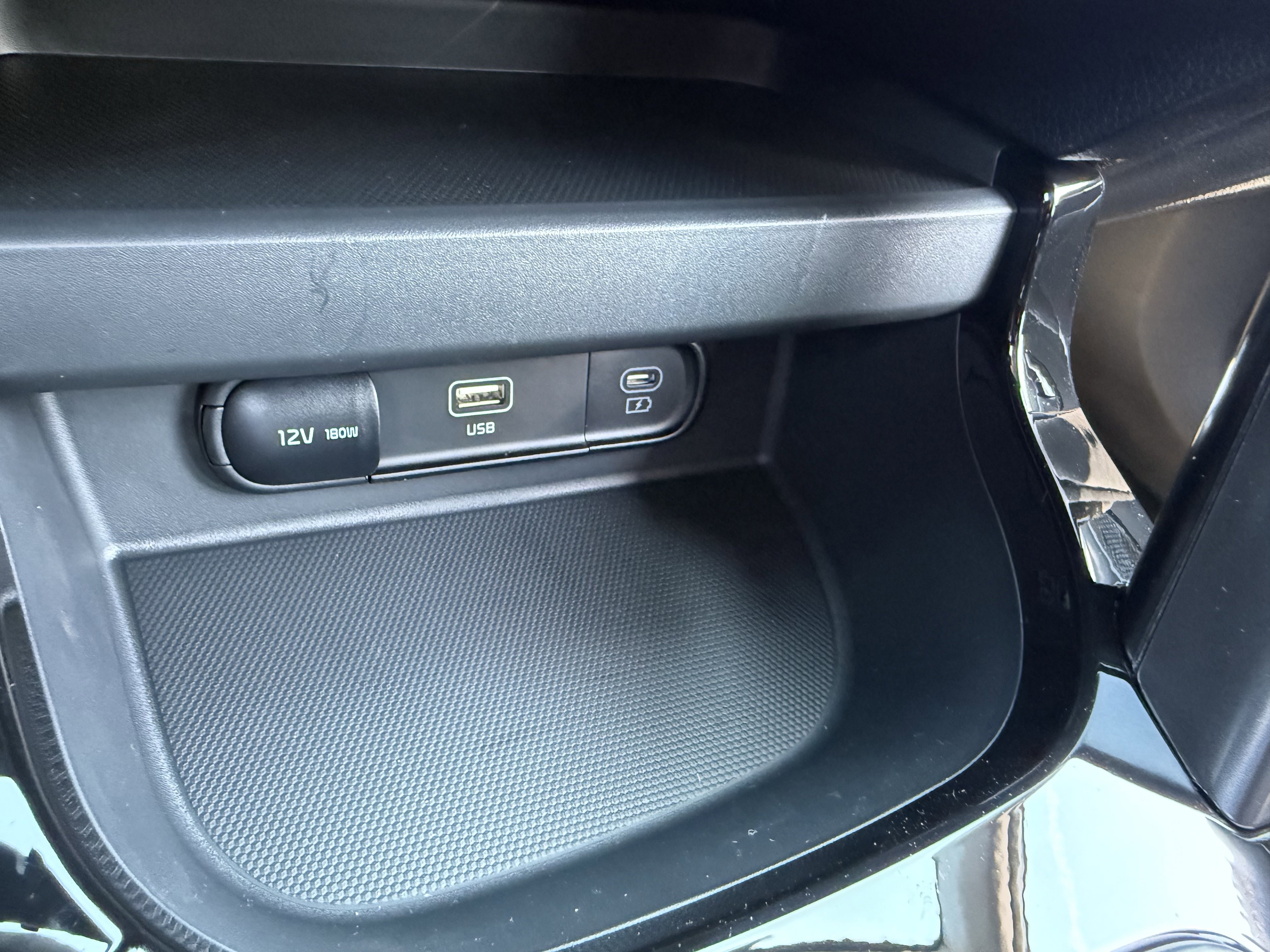 New 2026 Kia Seltos S image 14