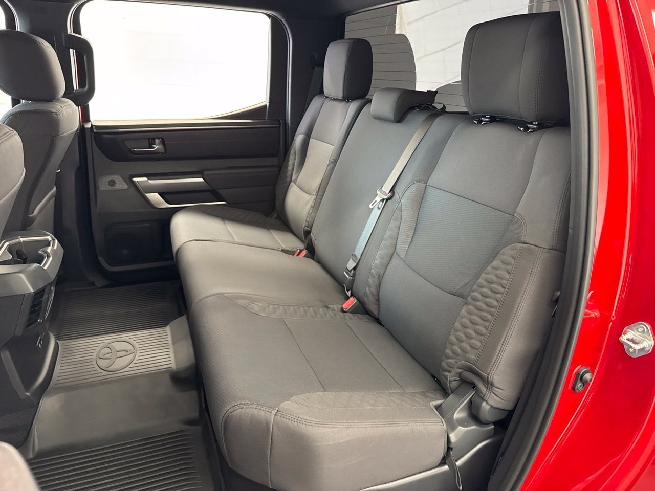 Certified 2026 Toyota Tundra SR5 w/ TRD Off-Road Package AWD/4WD image 36