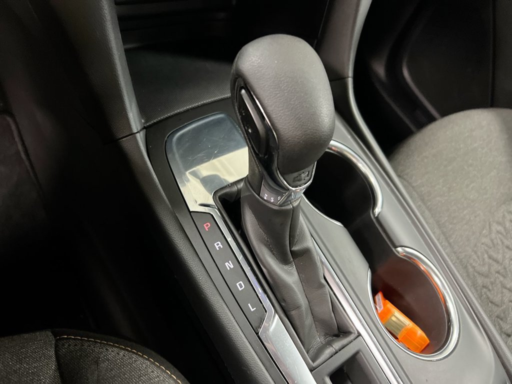 Used 2023 Chevrolet Equinox LT FWD image 17