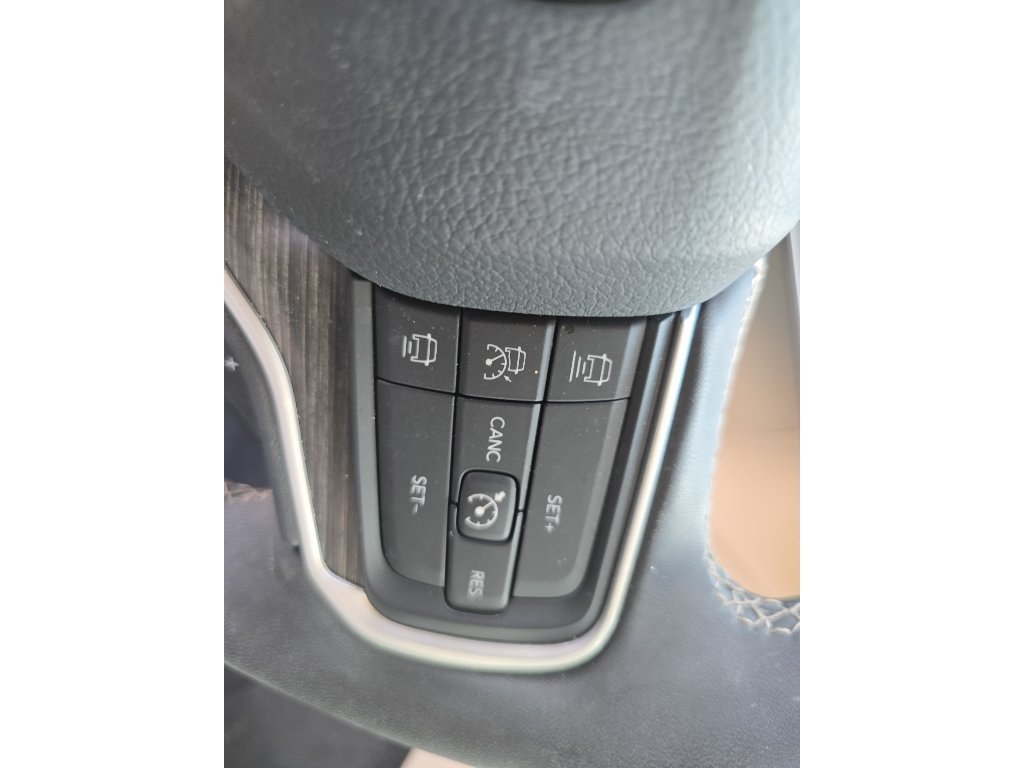 Used 2023 Jeep Wagoneer Series II w/ Flexible Seating Group AWD/4WD image 21