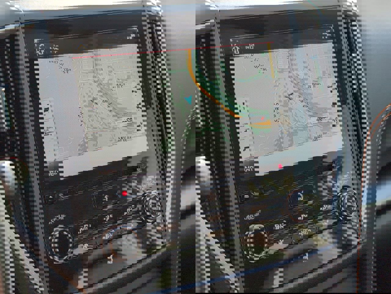 Used 2019 Subaru Crosstrek 2.0i Limited w/ Moonroof Package w/Navigation image 4