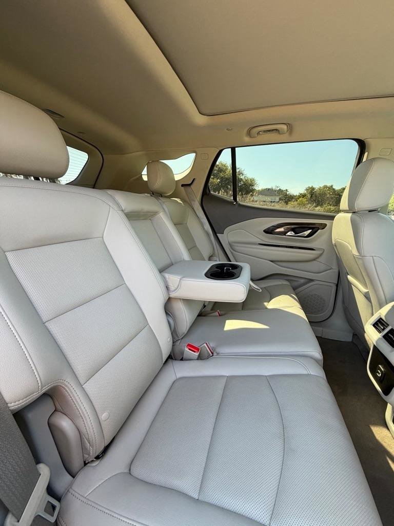 Used 2019 GMC Terrain Denali w/ Advanced Safety Package FWD image 17