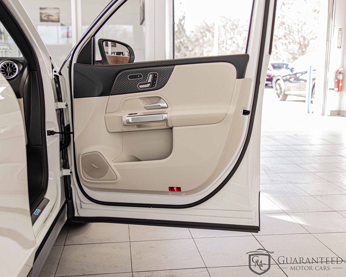 Used 2024 Mercedes-Benz EQB 300 4MATIC w/ Winter Package image 44