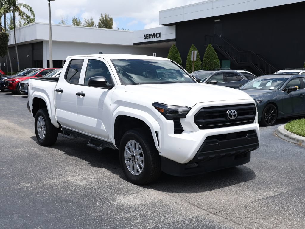 Used 2025 Toyota Tacoma SR w/ SR Upgrade Package RWD image 2