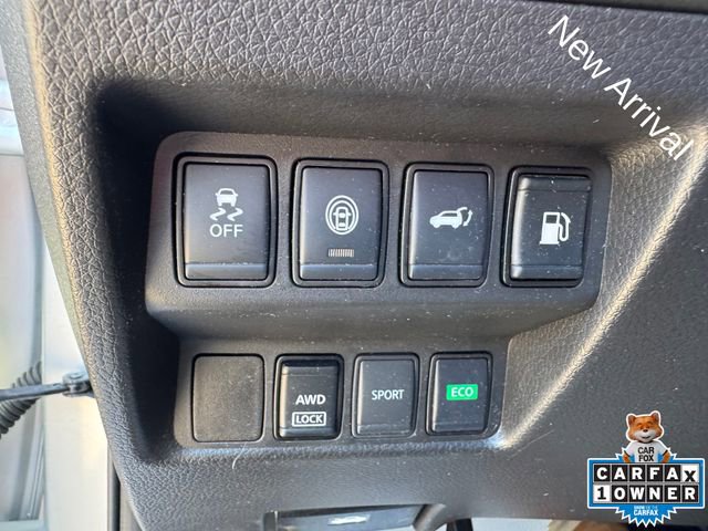 Used 2020 Nissan Rogue SV image 9