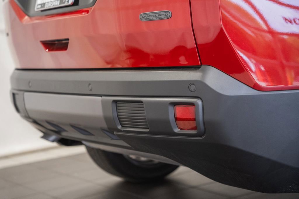 New 2026 Jeep Cherokee Overland image 9